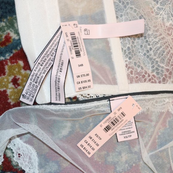 VICTORIA SECRET coconut cream lace bustier panty set - Picture 2 of 3